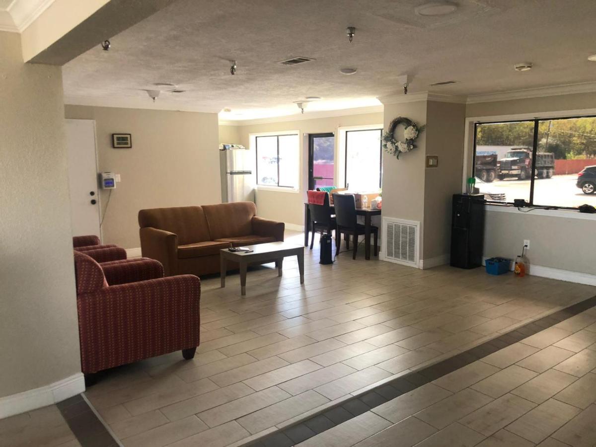 Executive Inn & Suites ボーモント エクステリア 写真